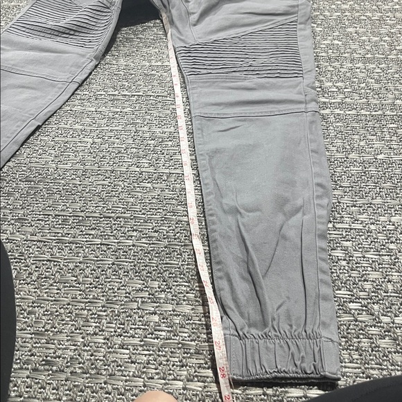 Urban Heritage | Men’s Medium Grey Joggers - Picture 14 of 14